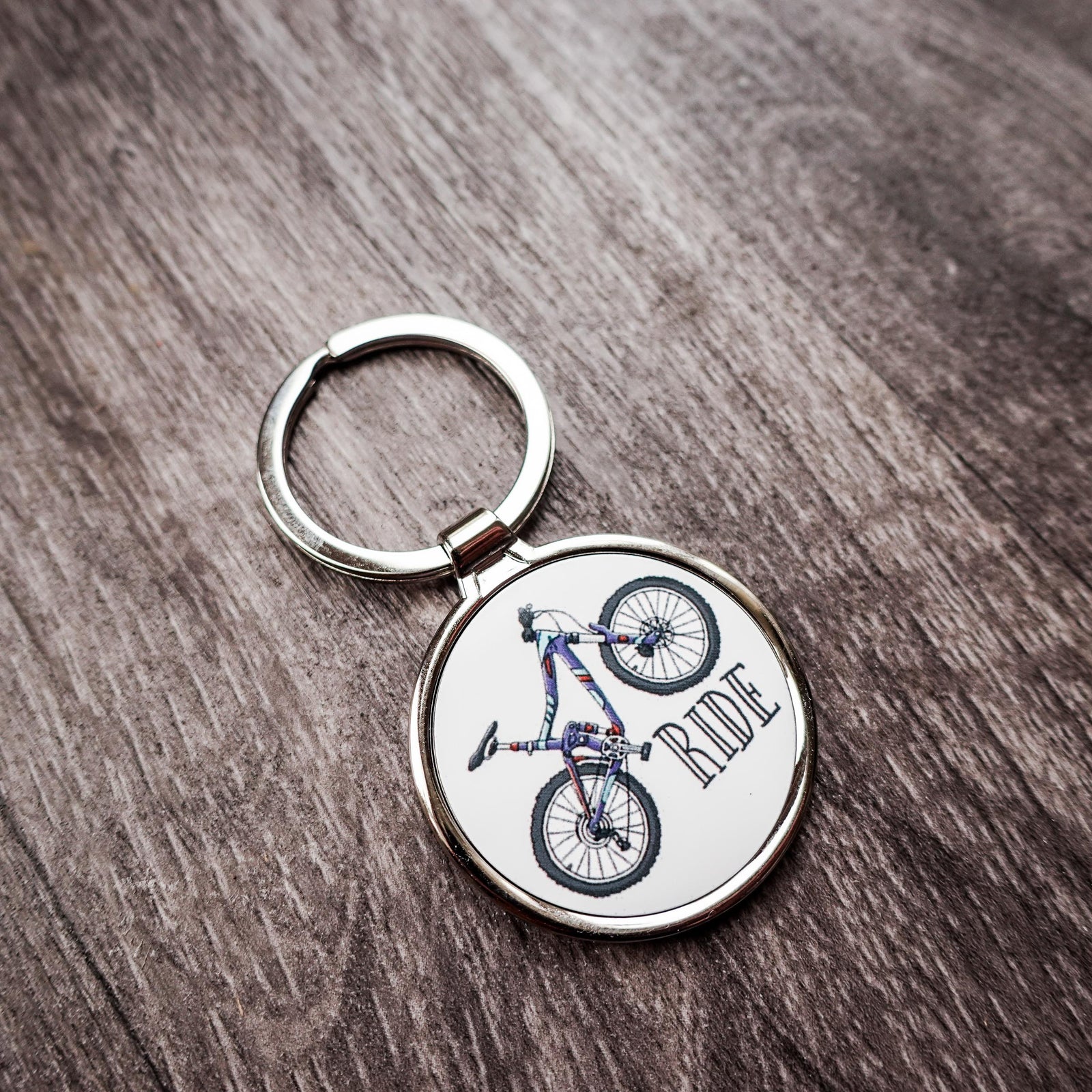Ride MTB Key Ring | Round Metal Mountain Biking Keyring