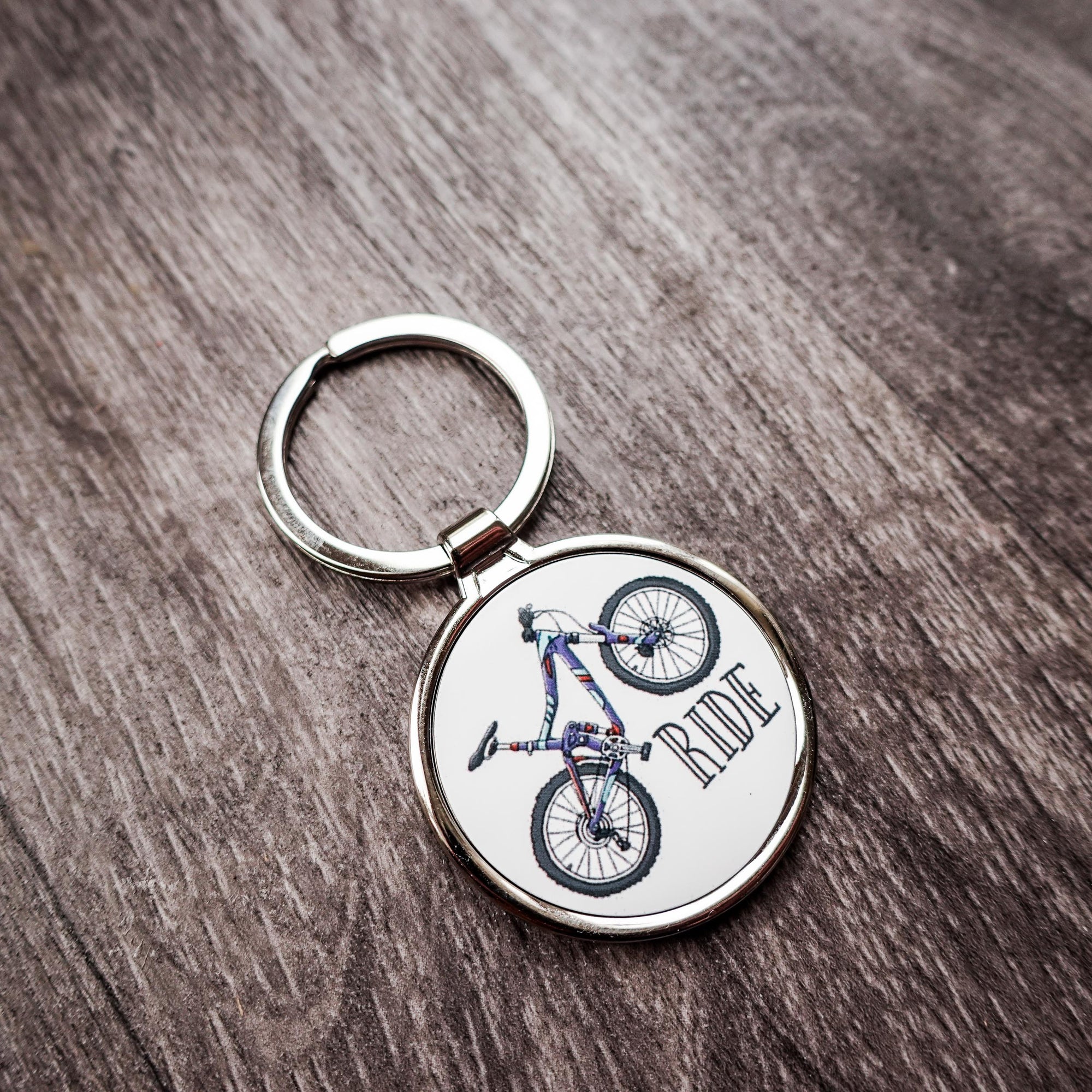 Ride MTB Key Ring | Round Metal Mountain Biking Keyring