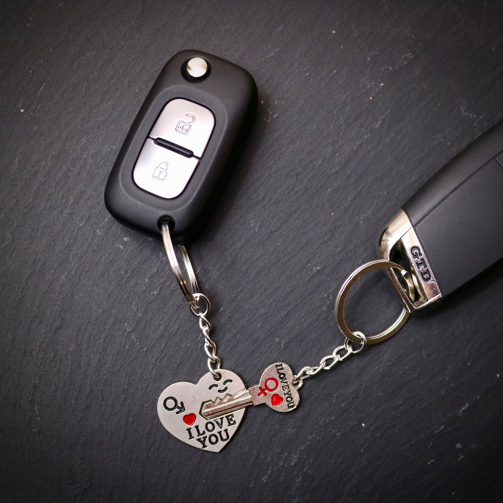 "I Love You" Couples Heart and Key Ring Set – Perfect for Valentine's Day and Christmas